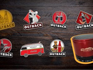 Outback e Coca-Cola presenteiam clientes com a promoção "Colecione Momentos"